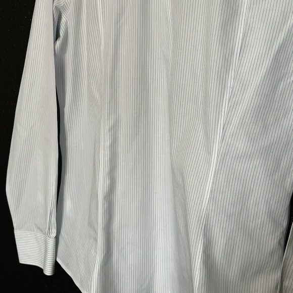 Brooks Brothers Women’s Tailored White Pinstripe Dress Shirt - Picture 7 of 7